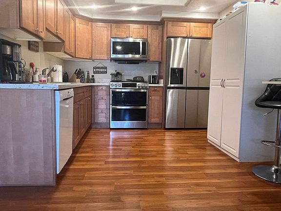 2nd image of 1698 Autumn Oak Dr
