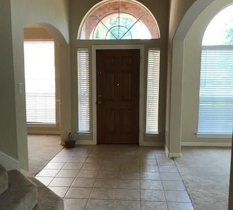 4th image of 12078 Cobblestone Dr