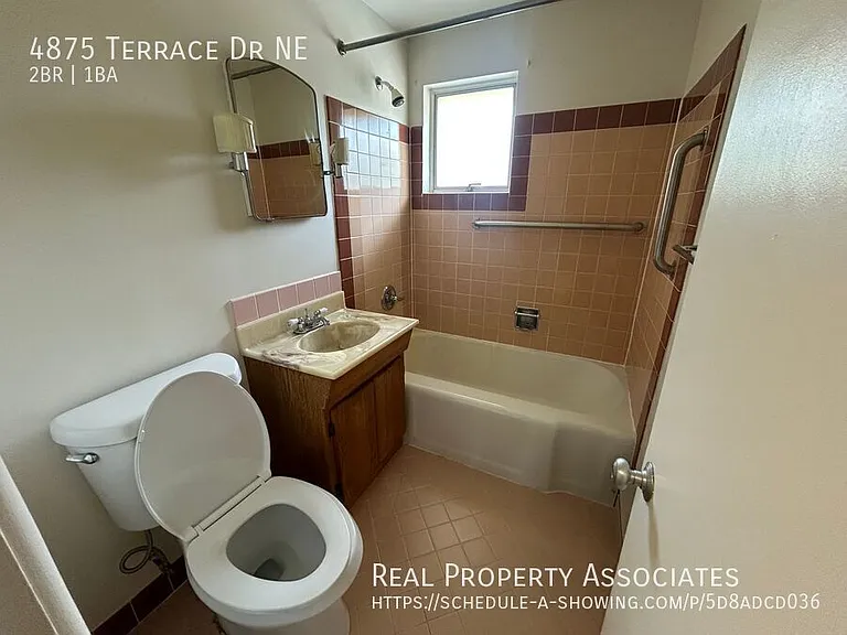 4875 Terrace Dr NE — Photo 6