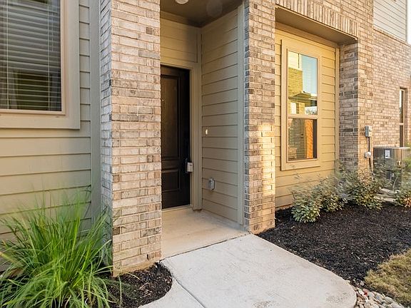 3rd image of 2500 Forest Creek Dr Unit 1504