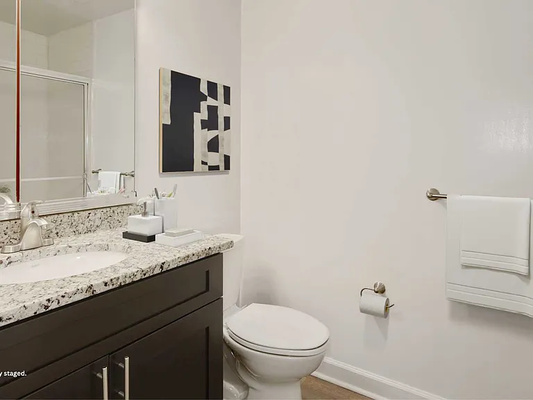 Annen Woods Apartments — Photo 10