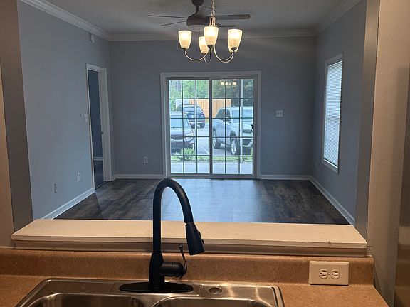 4th image of 101 Maddington Place Dr Unit 101
