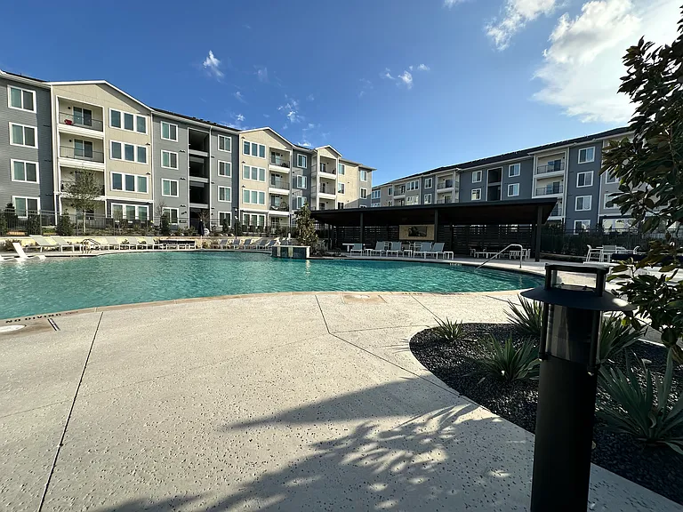 Dee Gabriel Collins Rd — Photo 24