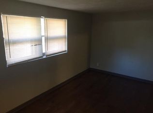 6940 Cleveland Ave, Lincoln, NE 68507