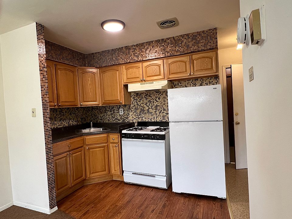 1st image of 2624 9th St #2