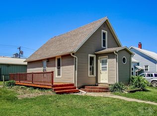 110 S Elm St, Gilman, IA 50106