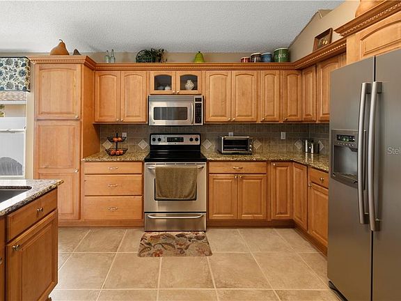 3rd image of 9029 Breland Dr