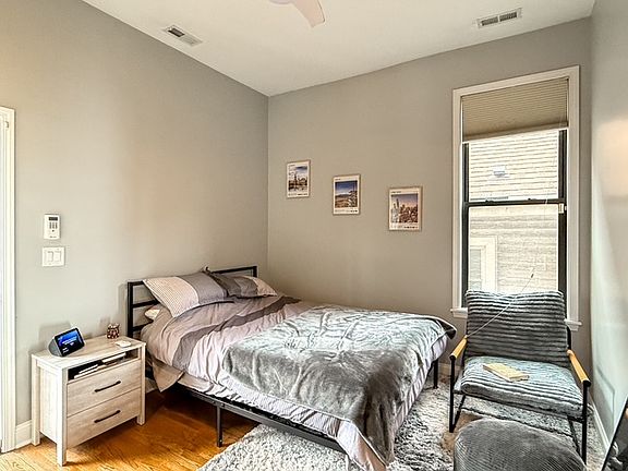 5th image of 1455 N Sedgwick St APT 2