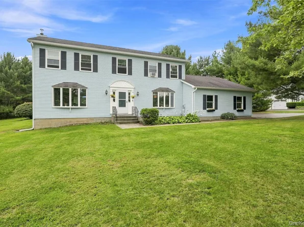 18 English Way, Pleasant Valley, NY 12569