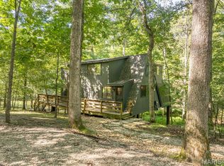 446 Foxfire Cove Dr, Innsbrook, MO 63390