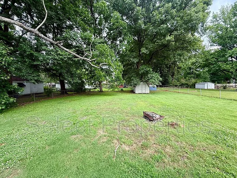1116 W Nettleton Ave — Photo 21