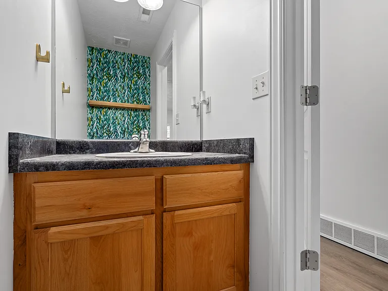 7178 S 420 E — Photo 26