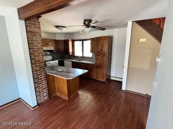 47-49 Appleton Ave, Leonardo, NJ 07737