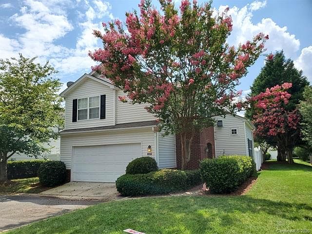 1st image of 8950 Meadowmont View Dr