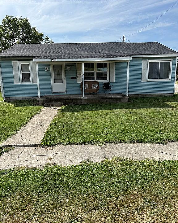 1st image of 1059 W Green St