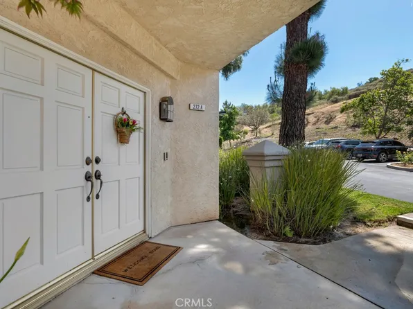 272 Fieldstone Way APT A, Simi Valley, CA 93065