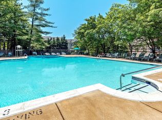 210 E Fairfax St APT 708, Falls Church, VA 22046