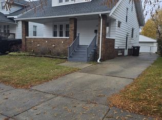 8071 Harding Ave, Center Line, MI 48015