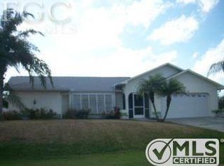 606 SE 19th St, Cape Coral, FL 33990