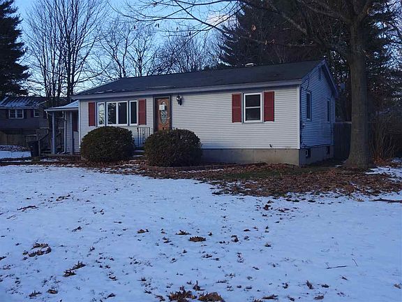 3rd image of 10 Lafrance Ave