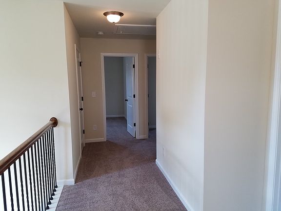 3rd image of 801 Golden Isles Dr