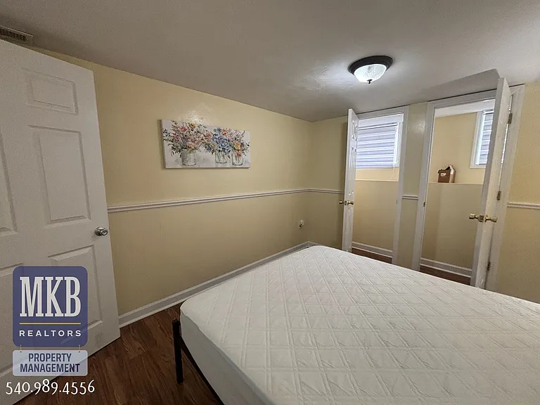 17 S College Ave — Photo 22