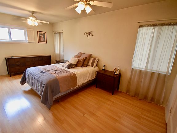5th image of 12031 Cantara St