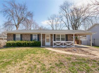 3004 Thrush Dr, Saint Charles, MO 63301