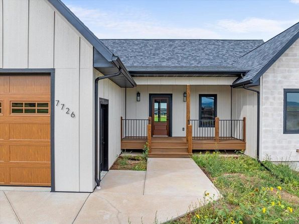 7726 Brooks Loop, Spearfish, SD 57783