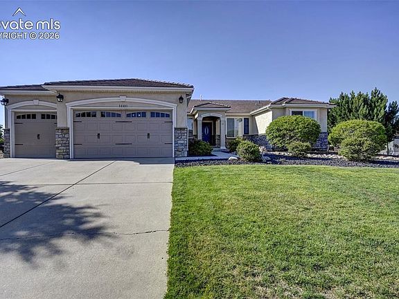 3rd image of 11101 Birch Hollow Way