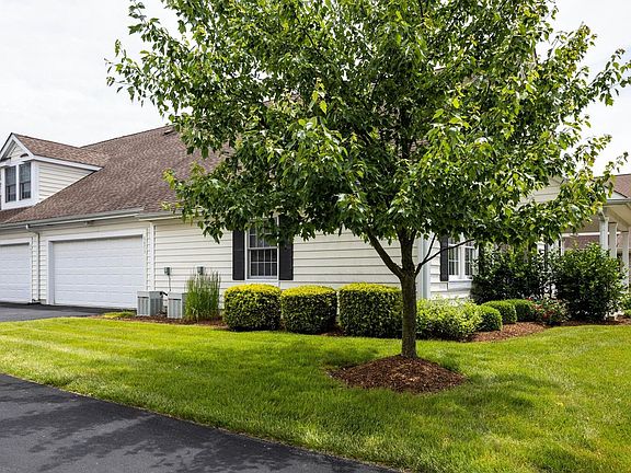 4th image of 6673 Henschen Cir