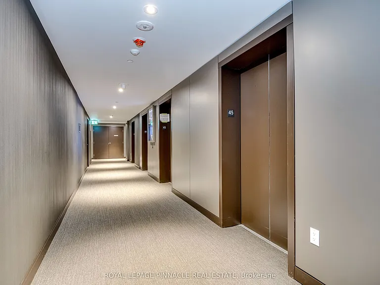 448 Burnhamthorpe Rd W #4511 — Photo 5