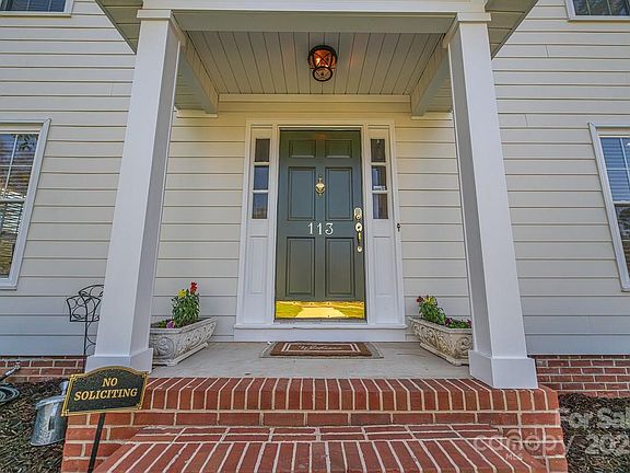 5th image of 113 Windsong Ct