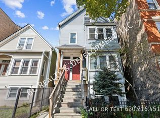 1028 W Roscoe St #1, Chicago, IL 60657