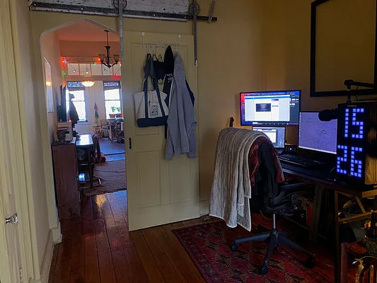 Rented by DGW N Y Realty Group LLC | media 23