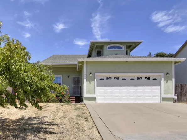 109 Creekside Cir, Sacramento, CA 95823