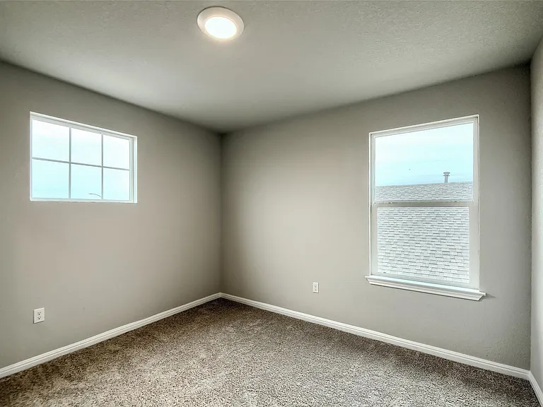 603 Bluffview Dr — Photo 25