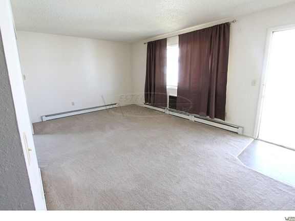 2nd image of 2148 Alderson Ave APT 4