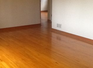 2275 Lynnbrook Ave, Pittsburgh, PA 15226