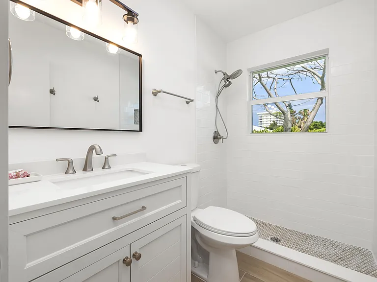 461 Apollo Dr — Photo 17
