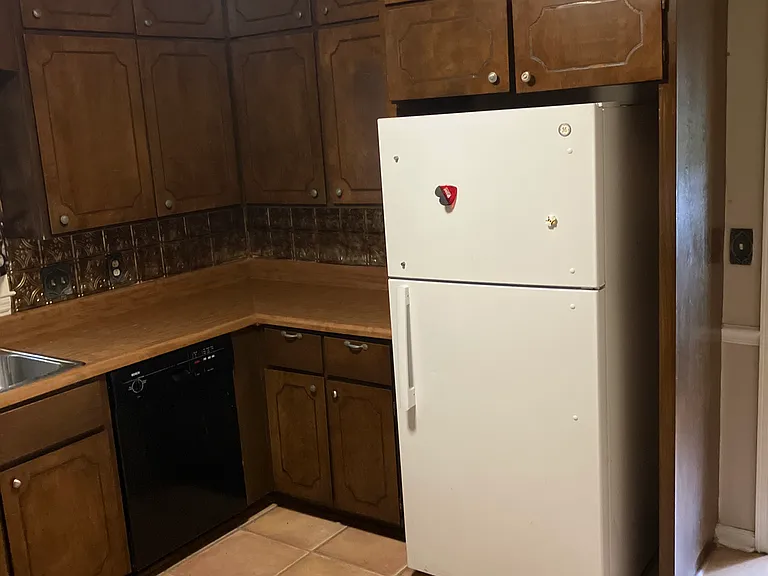 1702 Greentree Pkwy — Photo 10