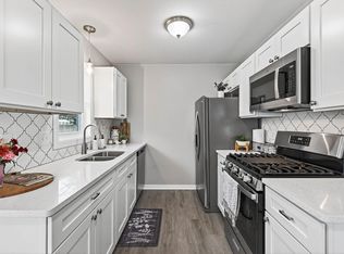 11424 Xavis St NW, Coon Rapids, MN 55433