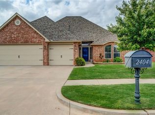 2404 NW 153rd St, Edmond, OK 73013