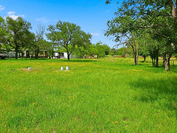 3rd image of 1505 Glen Forest