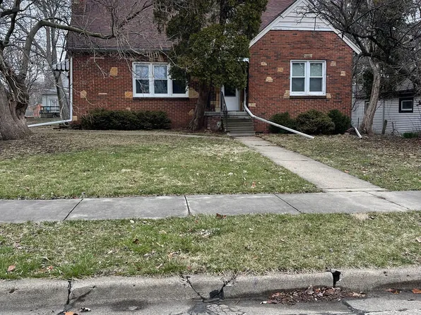 112 Ells Ave, Champaign, IL 61820