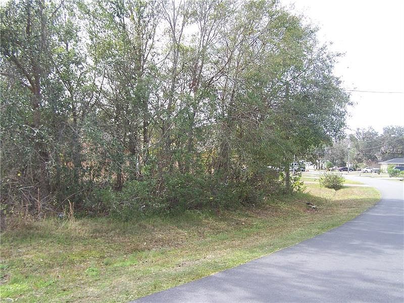 2nd image of 604 Bear Ct