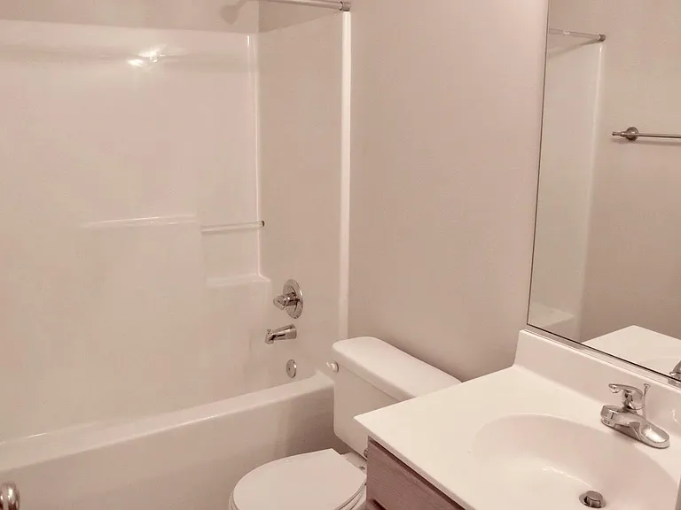 1965 Camden Forest Dr — Photo 13