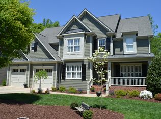 216 Danagher Ct, Holly Springs, NC 27540