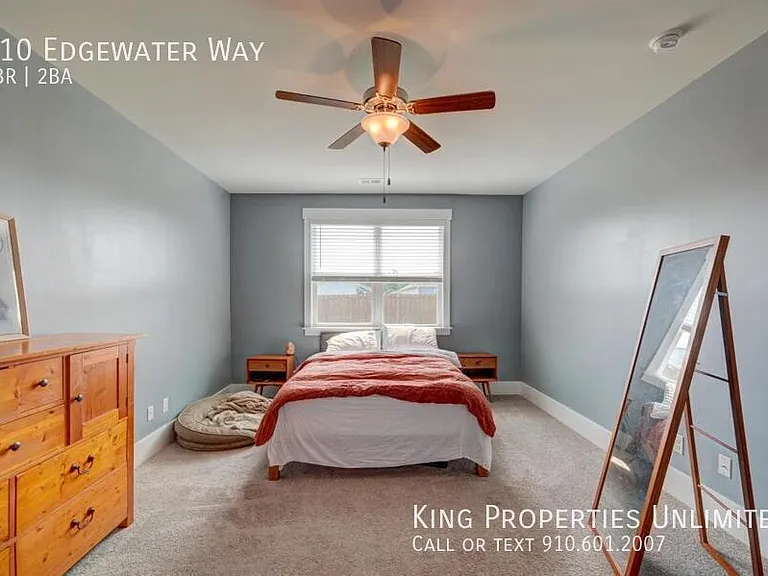 410 Edgewater Way — Photo 30