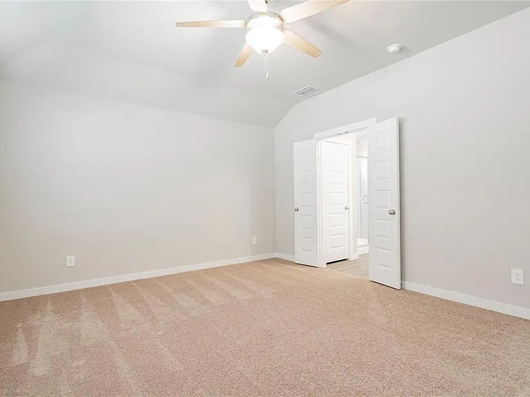 2529 Moser Ln — Photo 12